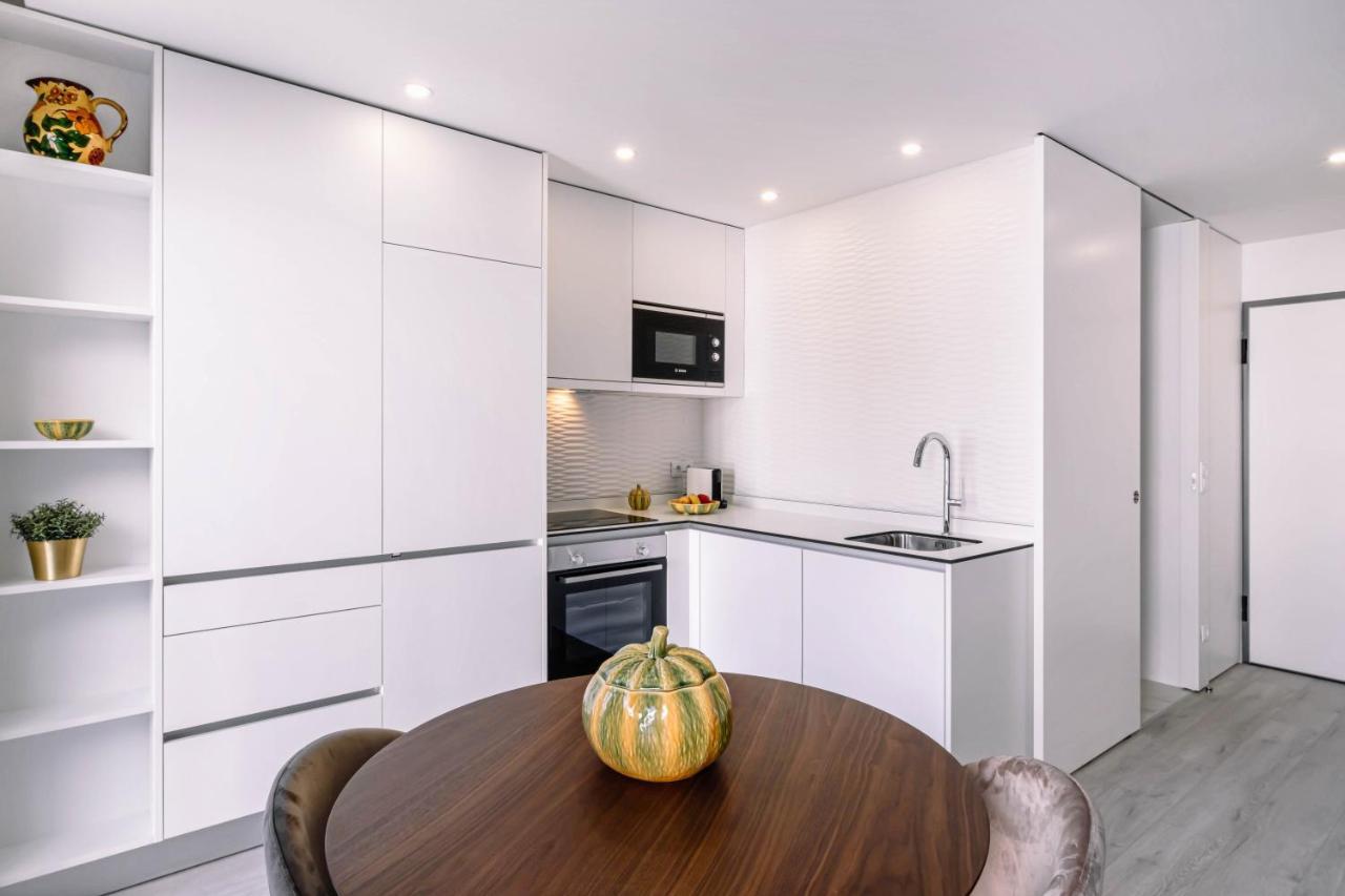 Bba Apartments Palacio II - Garden View, Gym & Free Parking Porto Bagian luar foto