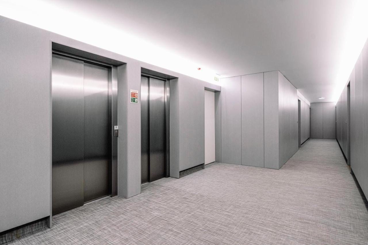 Bba Apartments Palacio II - Garden View, Gym & Free Parking Porto Bagian luar foto